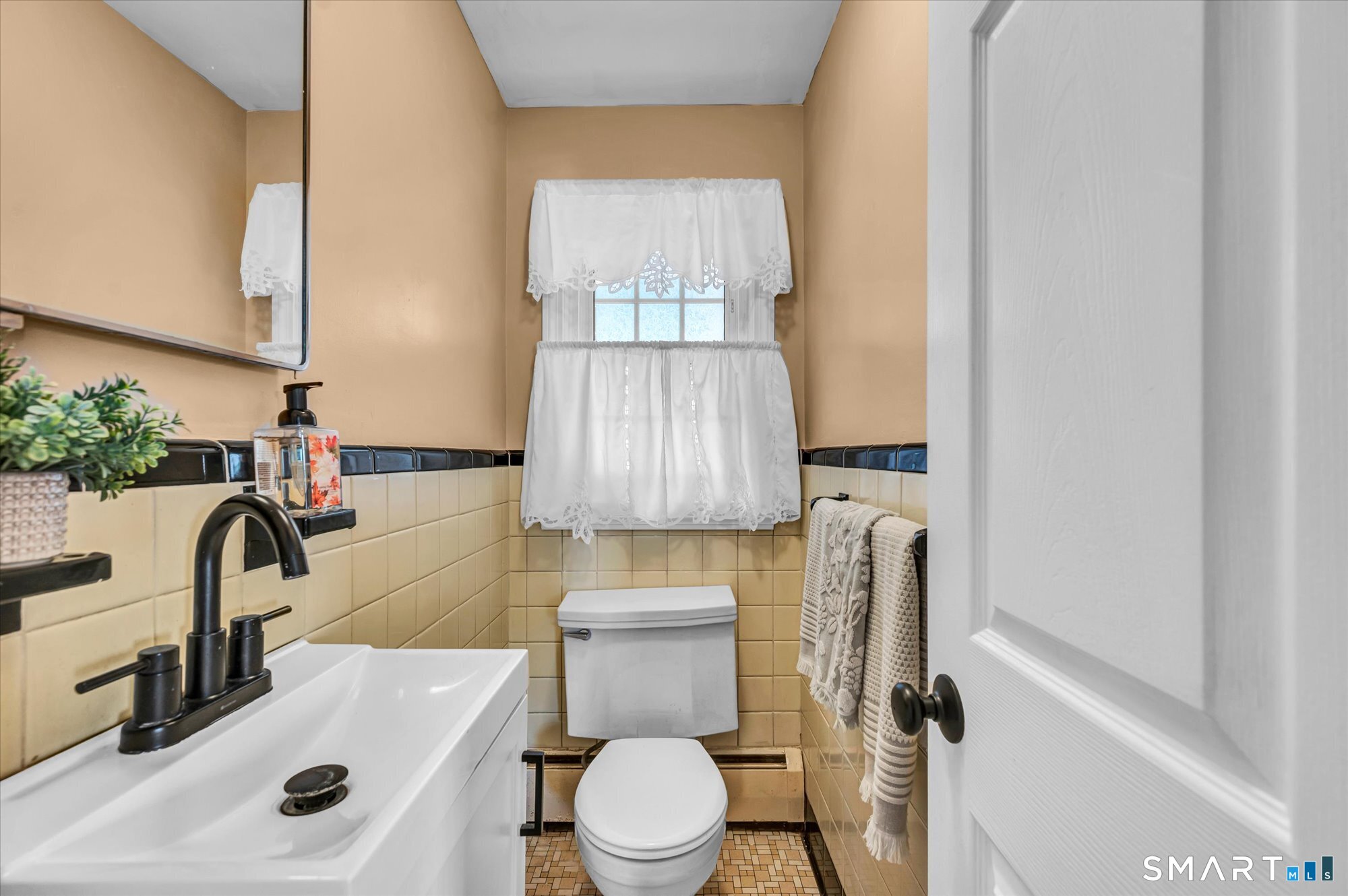 130 Skyline Drive Southington CT 06489
