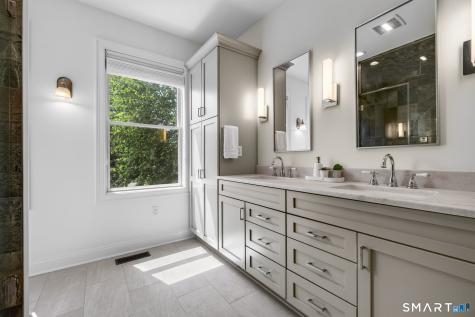 514 Main Street Old Saybrook CT 06475