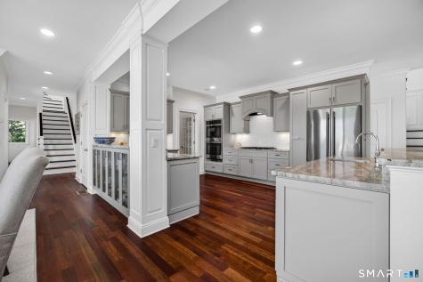 514 Main Street Old Saybrook CT 06475