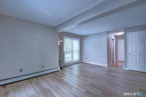 16 Arrowwood Circle South Windsor CT 06074