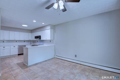 16 Arrowwood Circle South Windsor CT 06074