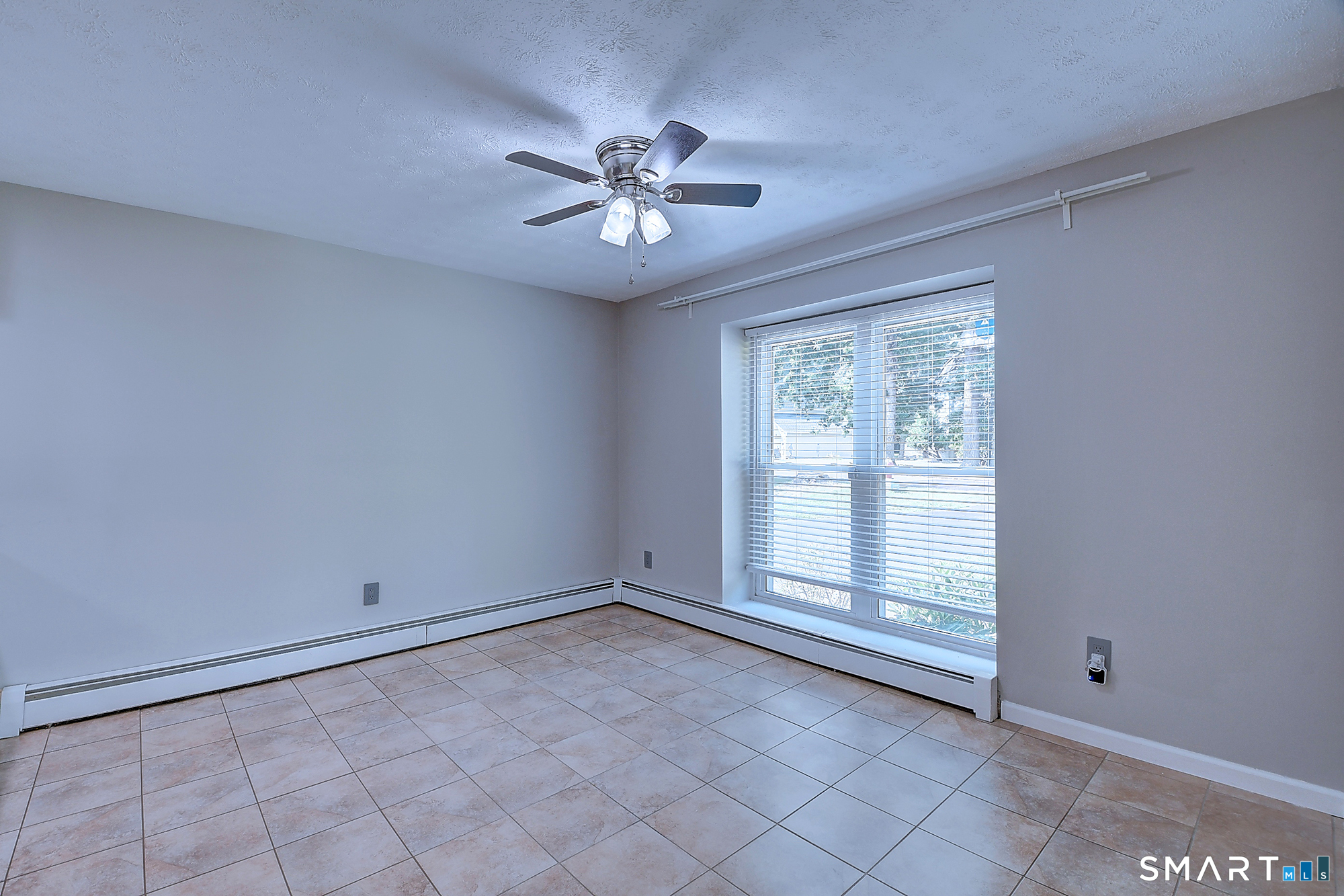16 Arrowwood Circle South Windsor CT 06074