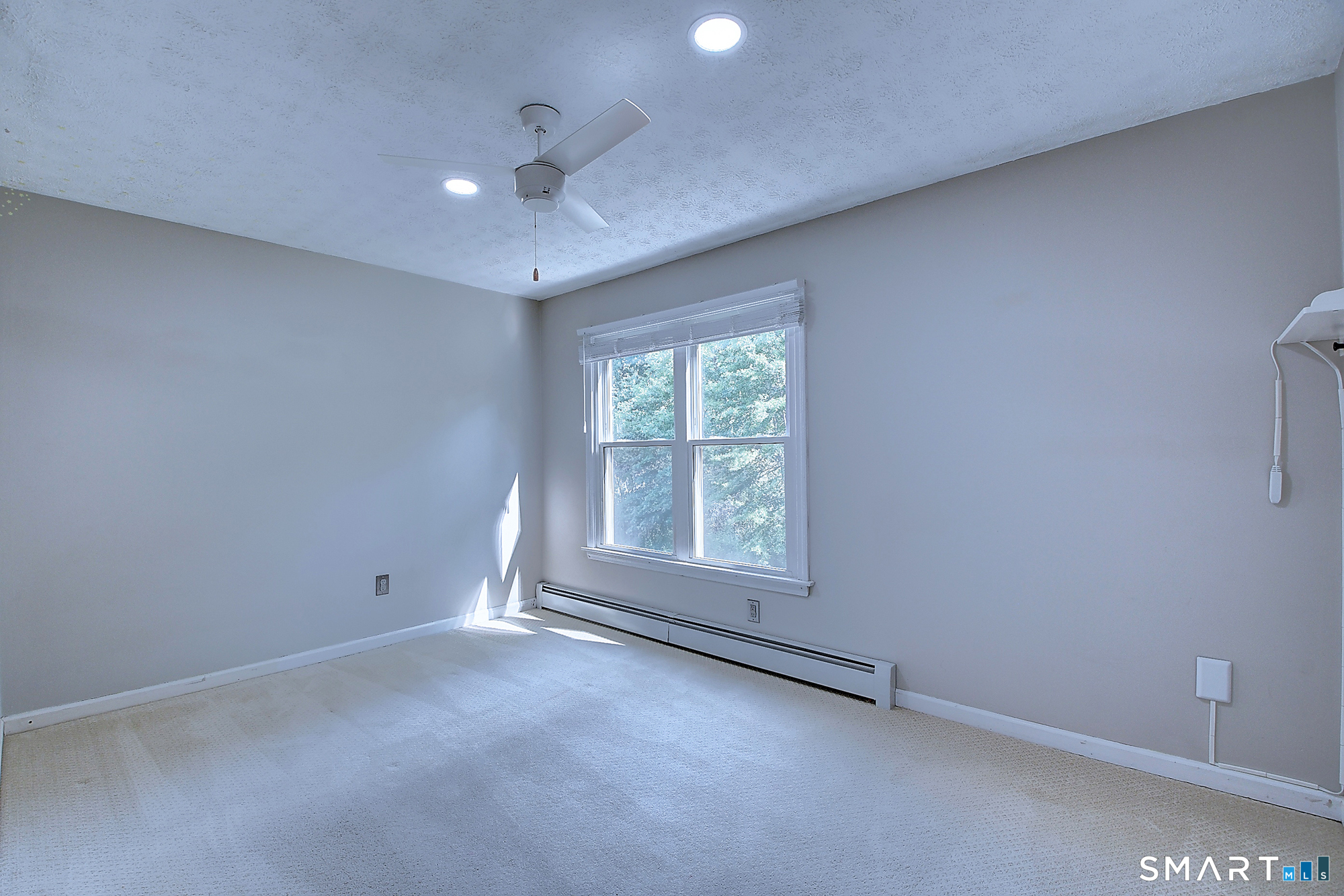 16 Arrowwood Circle South Windsor CT 06074