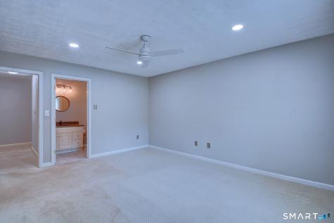 16 Arrowwood Circle South Windsor CT 06074