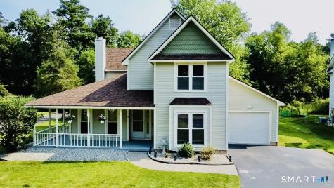 16 Arrowwood Circle South Windsor CT 06074