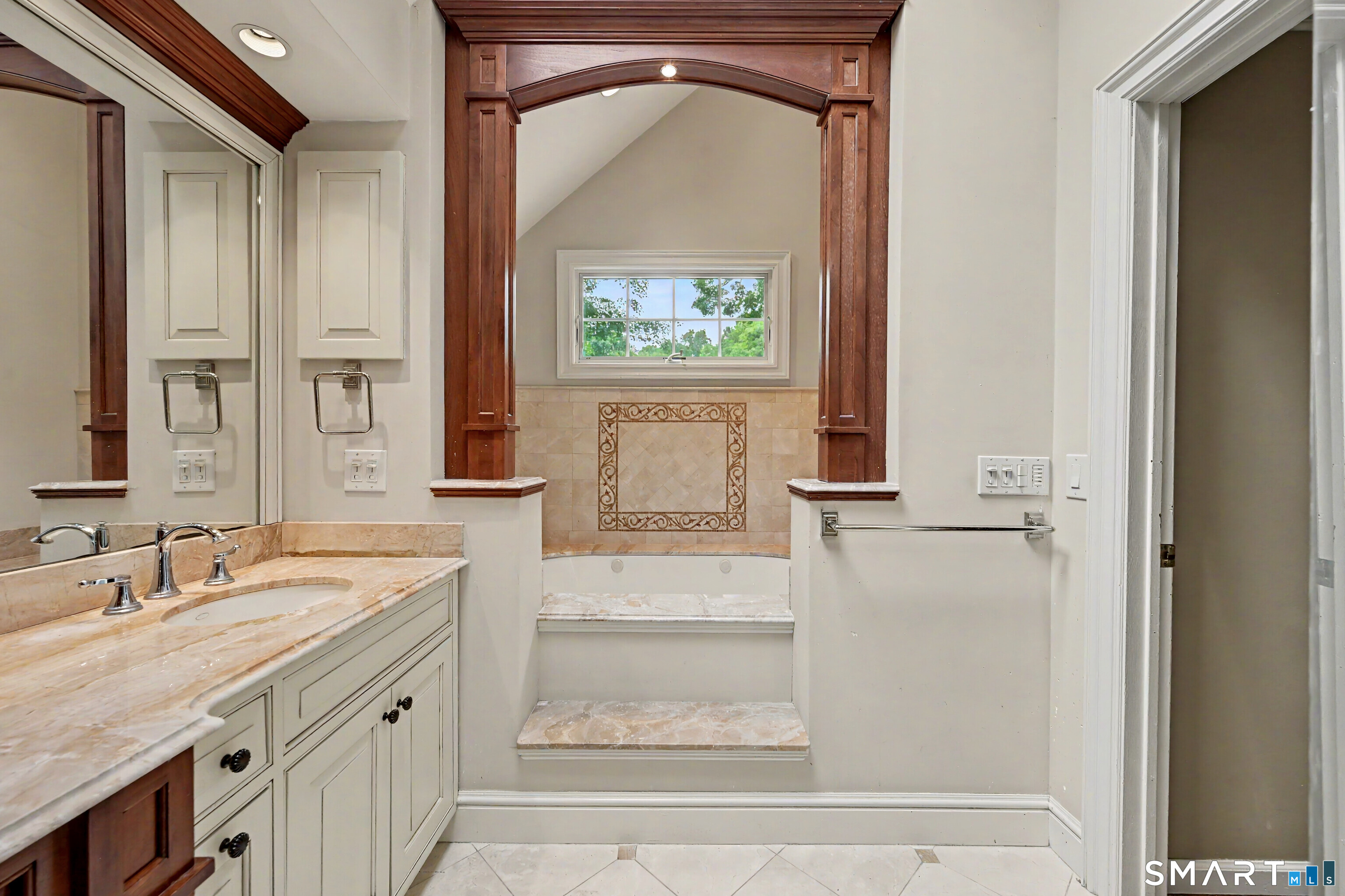 8 Indian Rock Place Wilton CT 06897