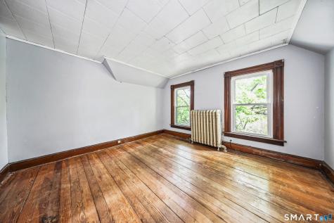 24 Maynard Avenue Waterbury CT 06708