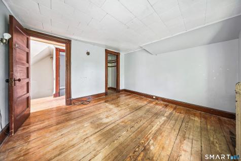 24 Maynard Avenue Waterbury CT 06708