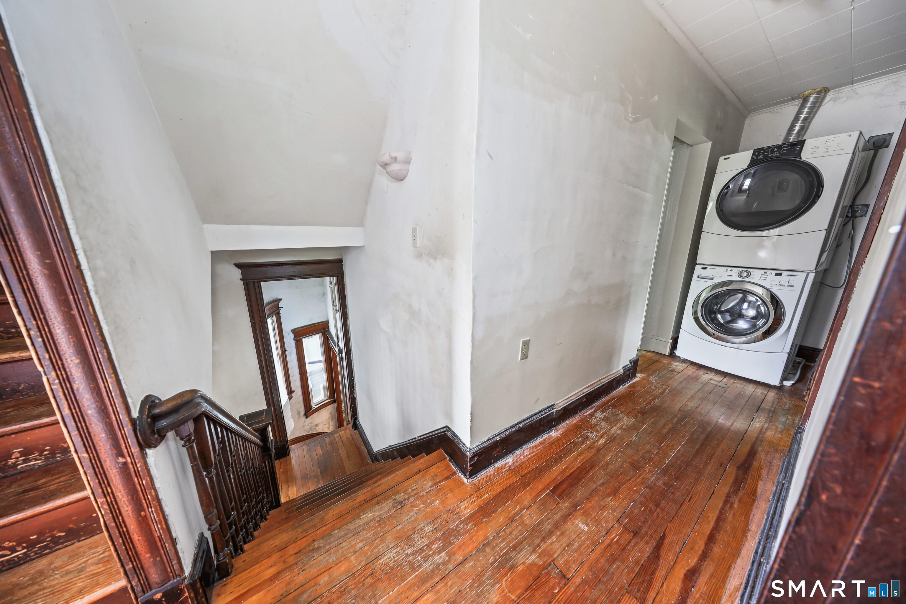 24 Maynard Avenue Waterbury CT 06708