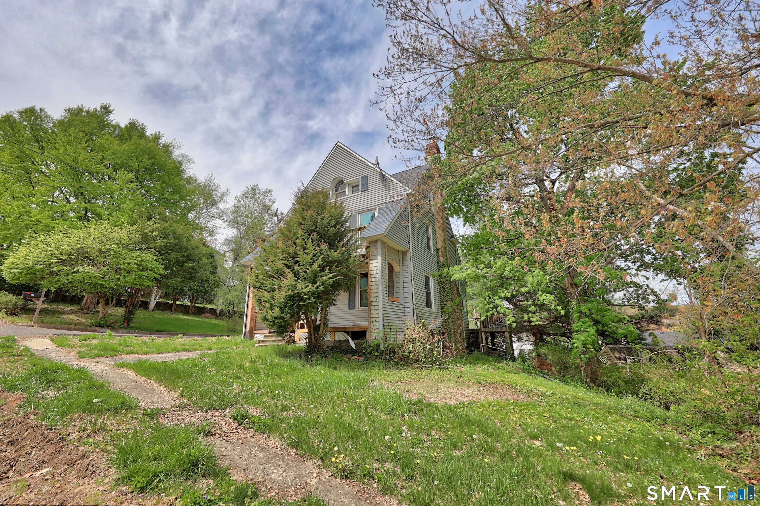24 Maynard Avenue Waterbury CT 06708
