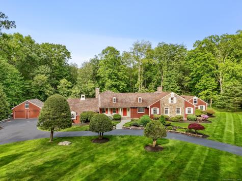 55 East Common Road Easton CT 06612