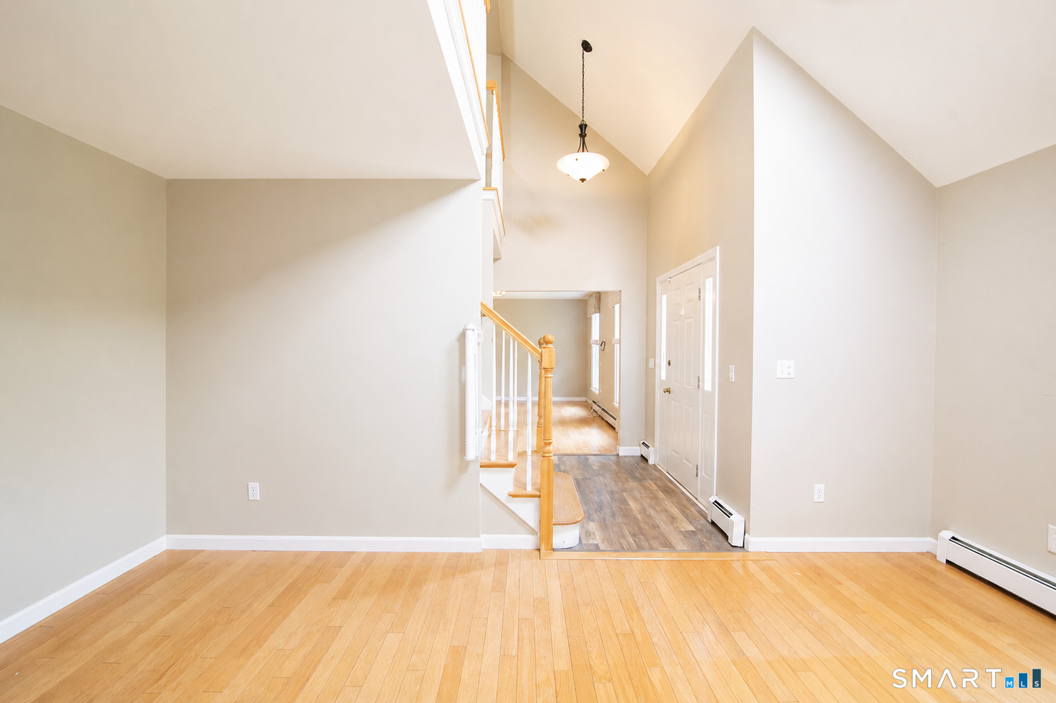 8 Holly Street Stonington CT 06379
