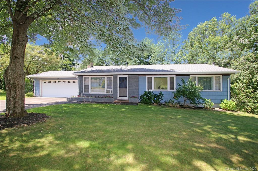 24 Beacon Hill Terrace Shelton CT 06484