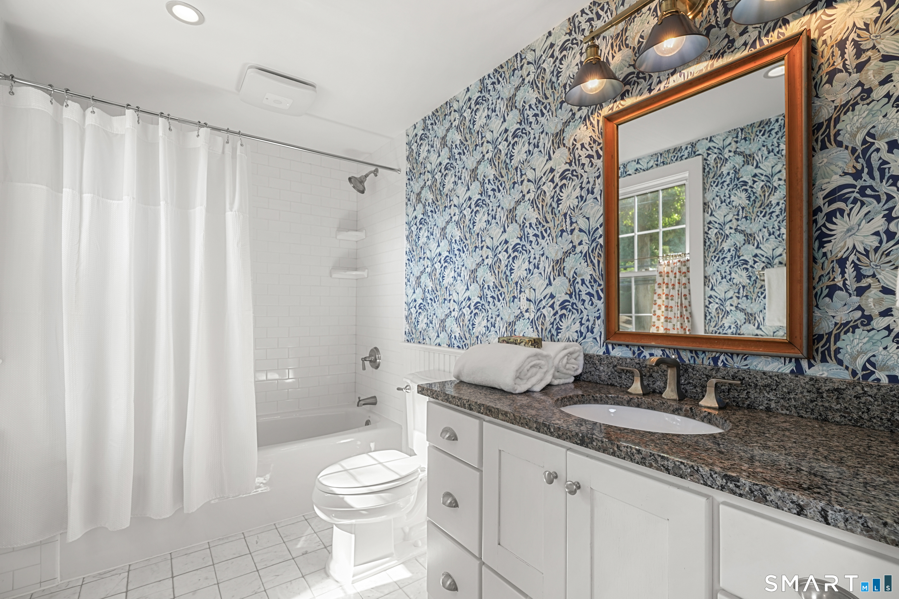 2 Fairfield Avenue Darien CT 06820