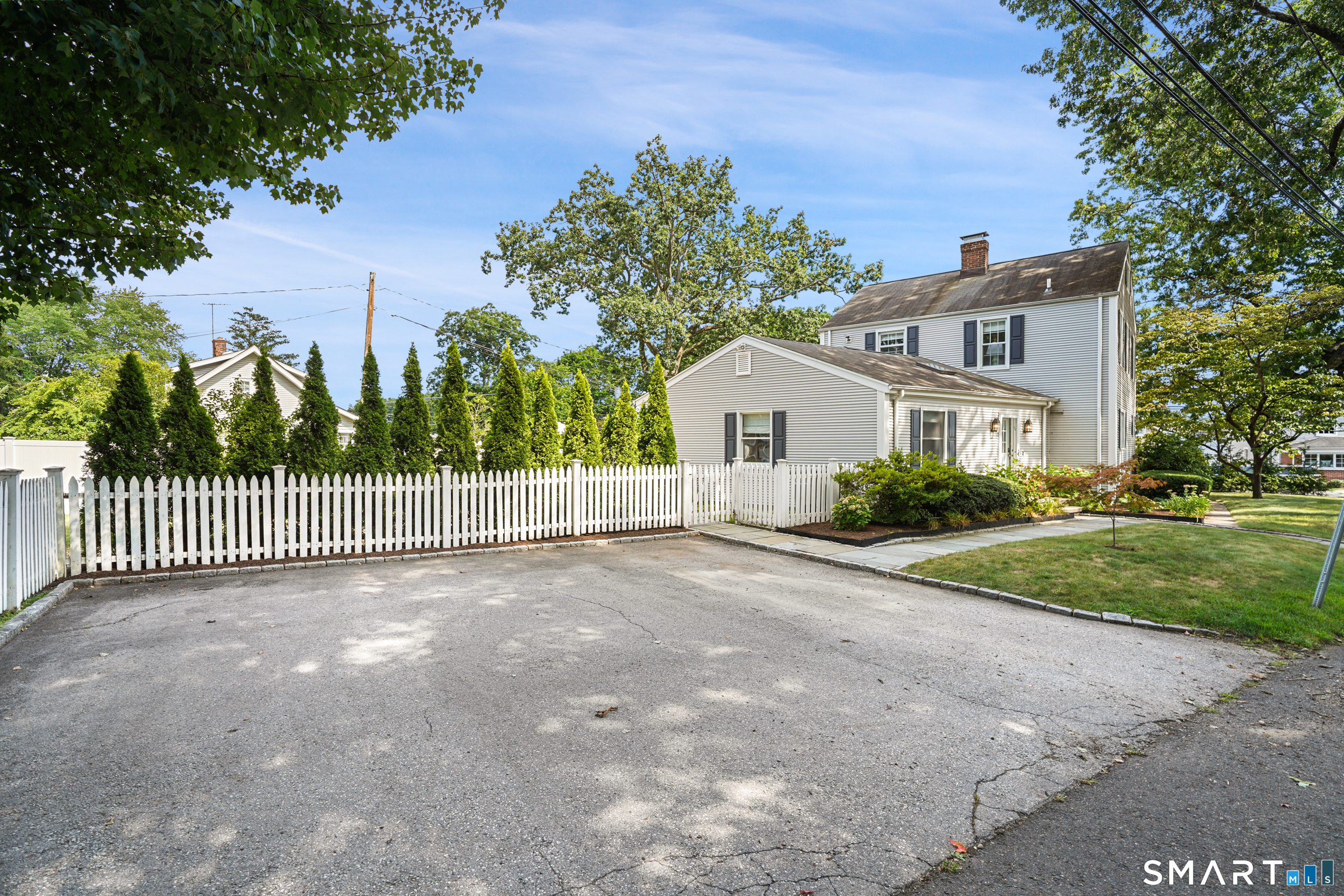 2 Fairfield Avenue Darien CT 06820