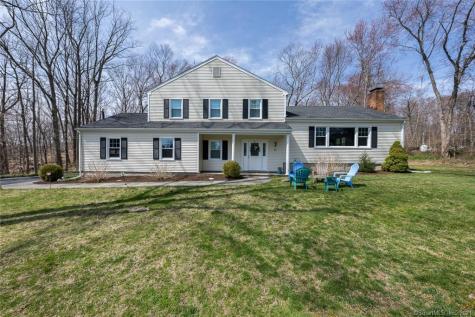 32 Far Horizon Drive Easton CT 06612
