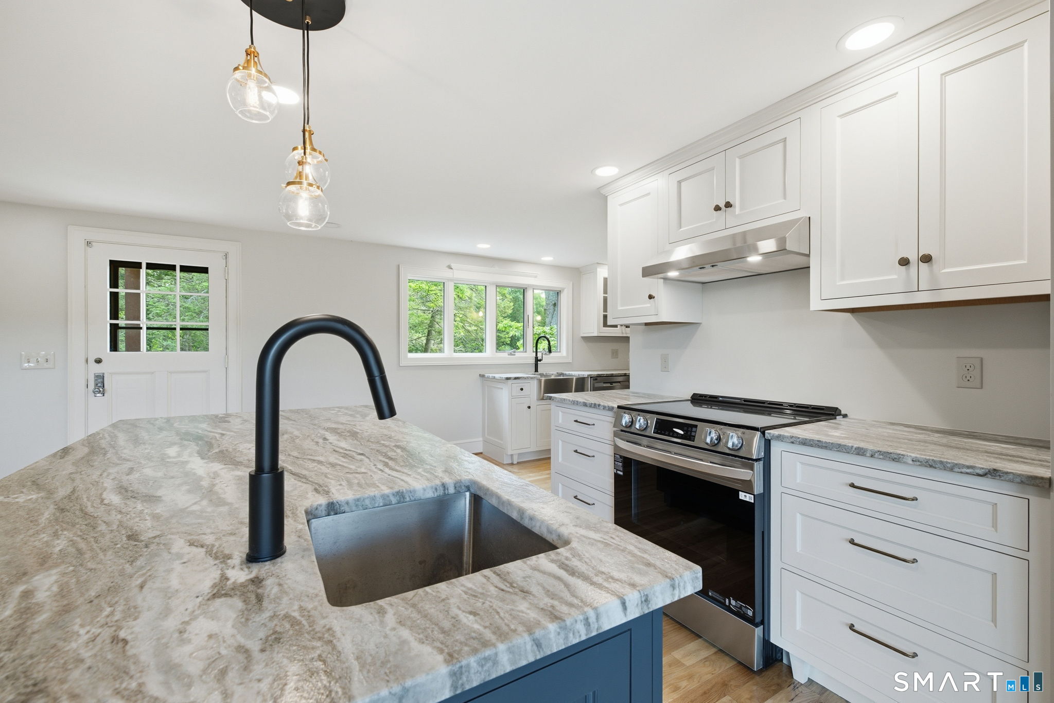 31 Higley Road Granby CT 06090