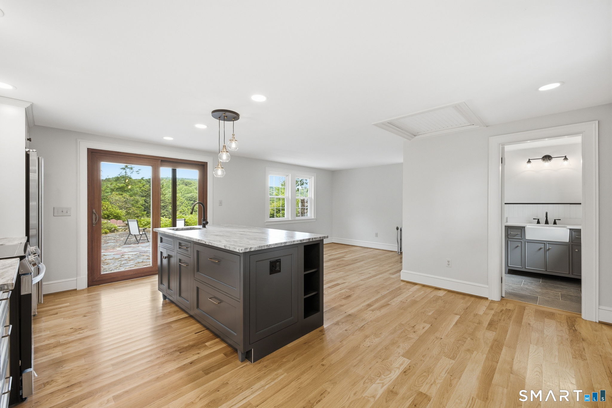 31 Higley Road Granby CT 06090