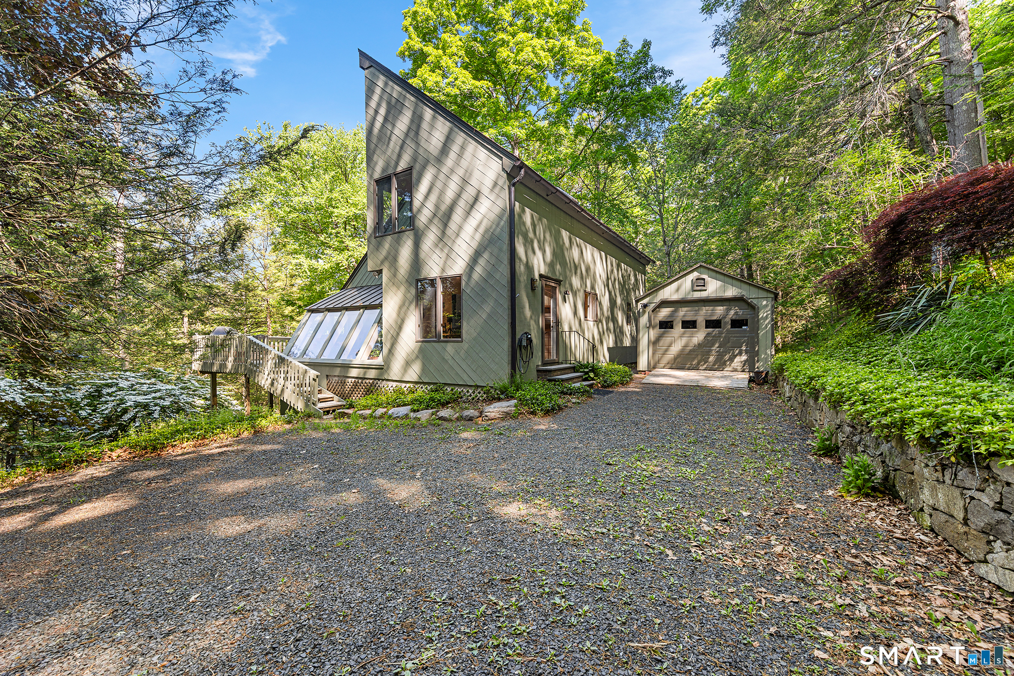 163 Kiev Drive Southbury CT 06488