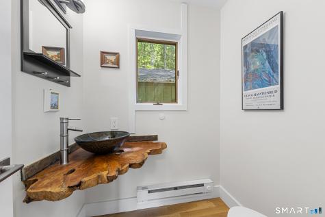 163 Kiev Drive Southbury CT 06488