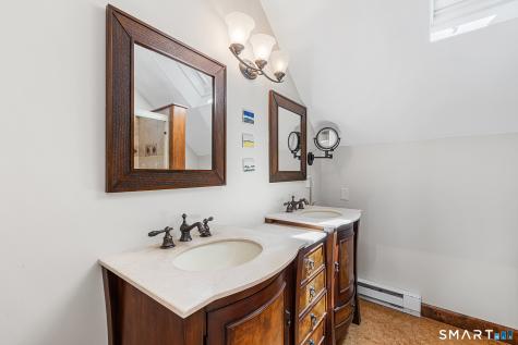 163 Kiev Drive Southbury CT 06488