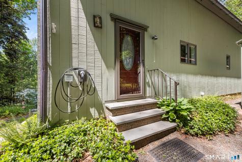 163 Kiev Drive Southbury CT 06488