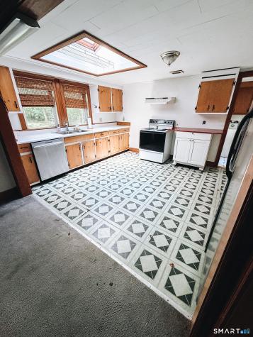 146 Witch Meadow Road Salem CT 06420
