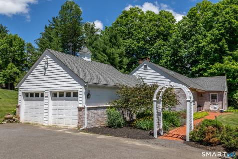 5 Apple Way Salisbury CT 06039