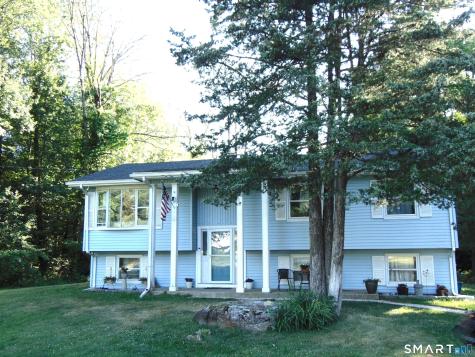 25 Hillcrest Heights Lebanon CT 06249