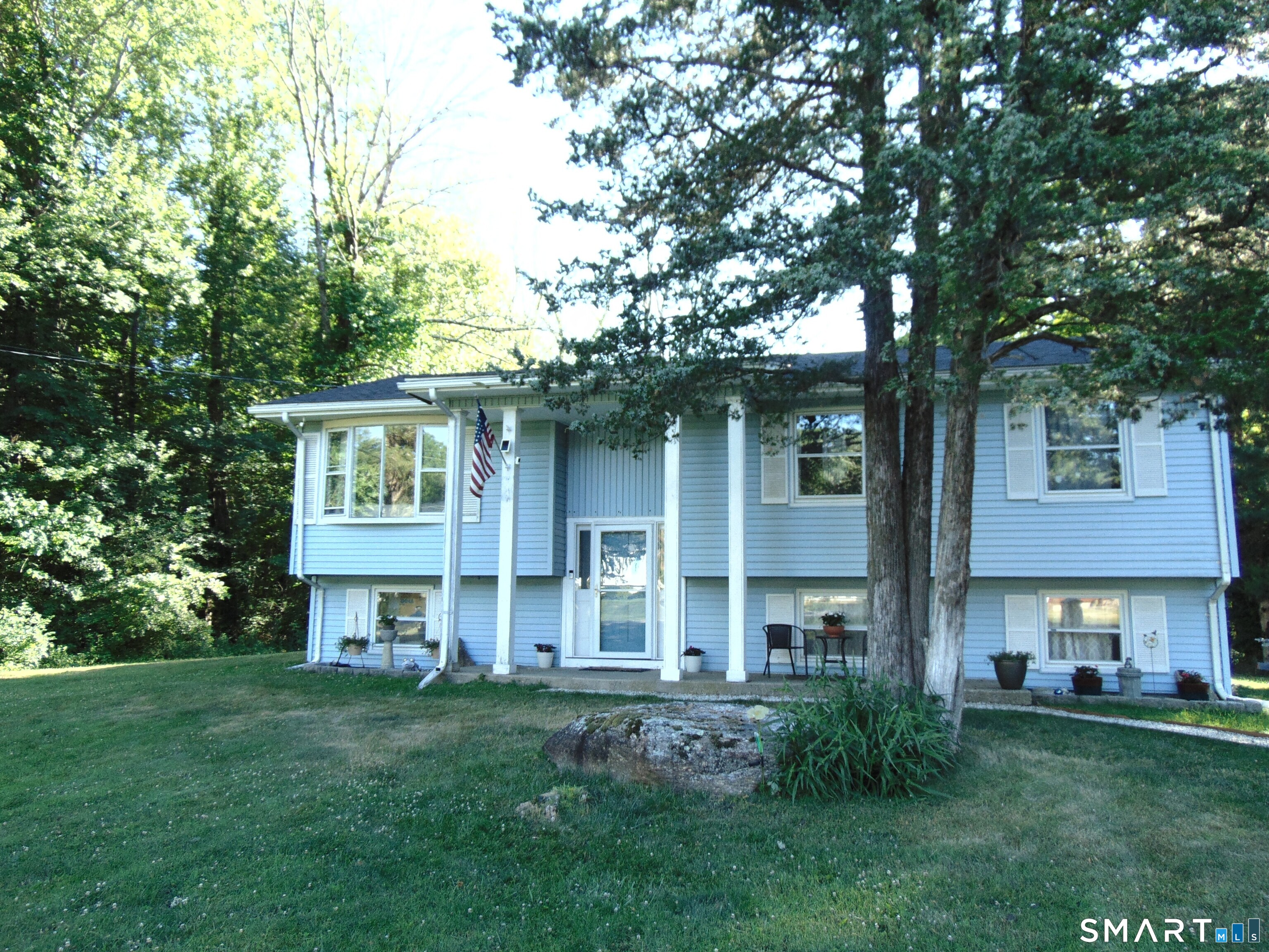 25 Hillcrest Heights Lebanon CT 06249