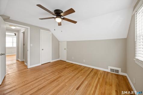 39 Whiteside Street Newington CT 06111