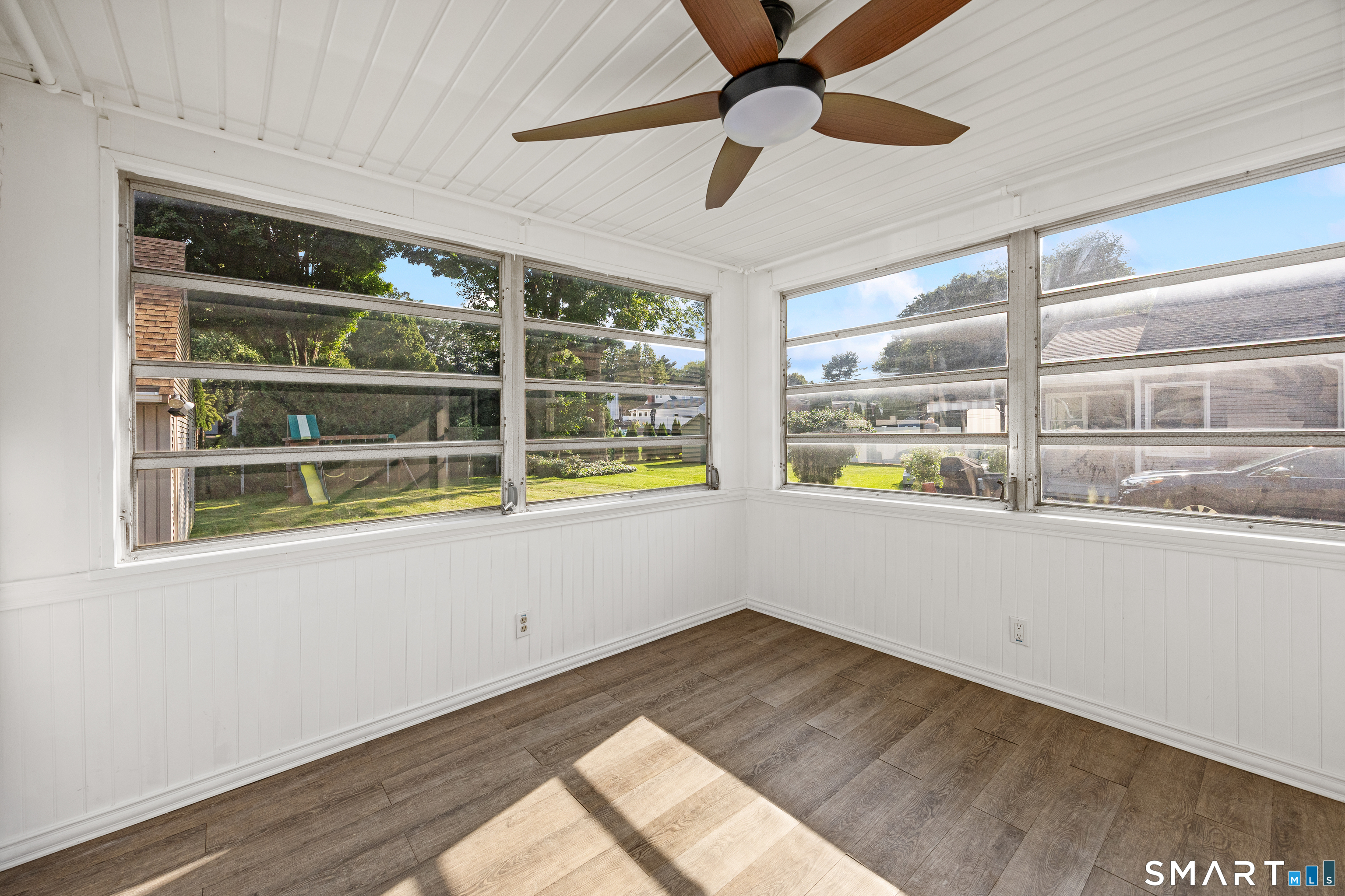 39 Whiteside Street Newington CT 06111