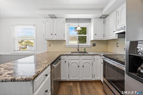 39 Whiteside Street Newington CT 06111