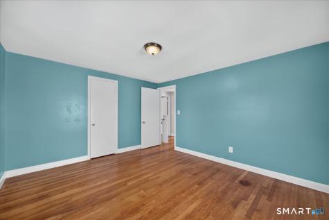 625 Ocean Avenue New London CT 06320