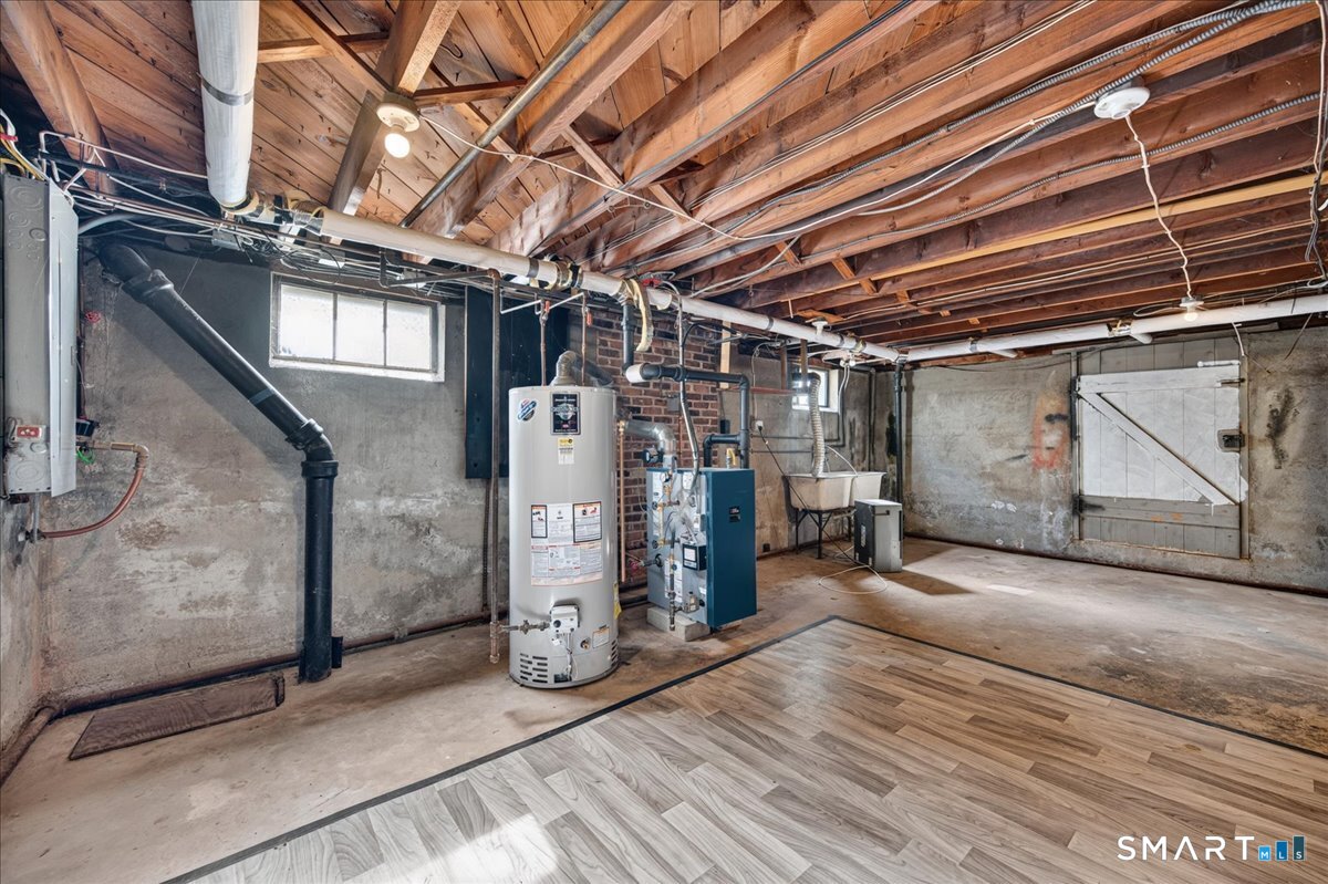 625 Ocean Avenue New London CT 06320