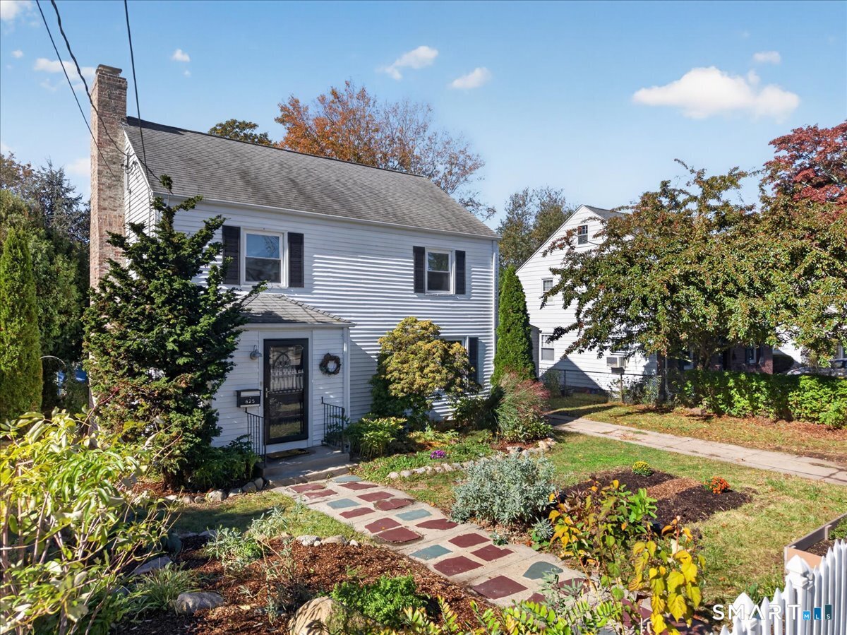 625 Ocean Avenue New London CT 06320