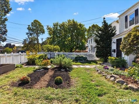 625 Ocean Avenue New London CT 06320