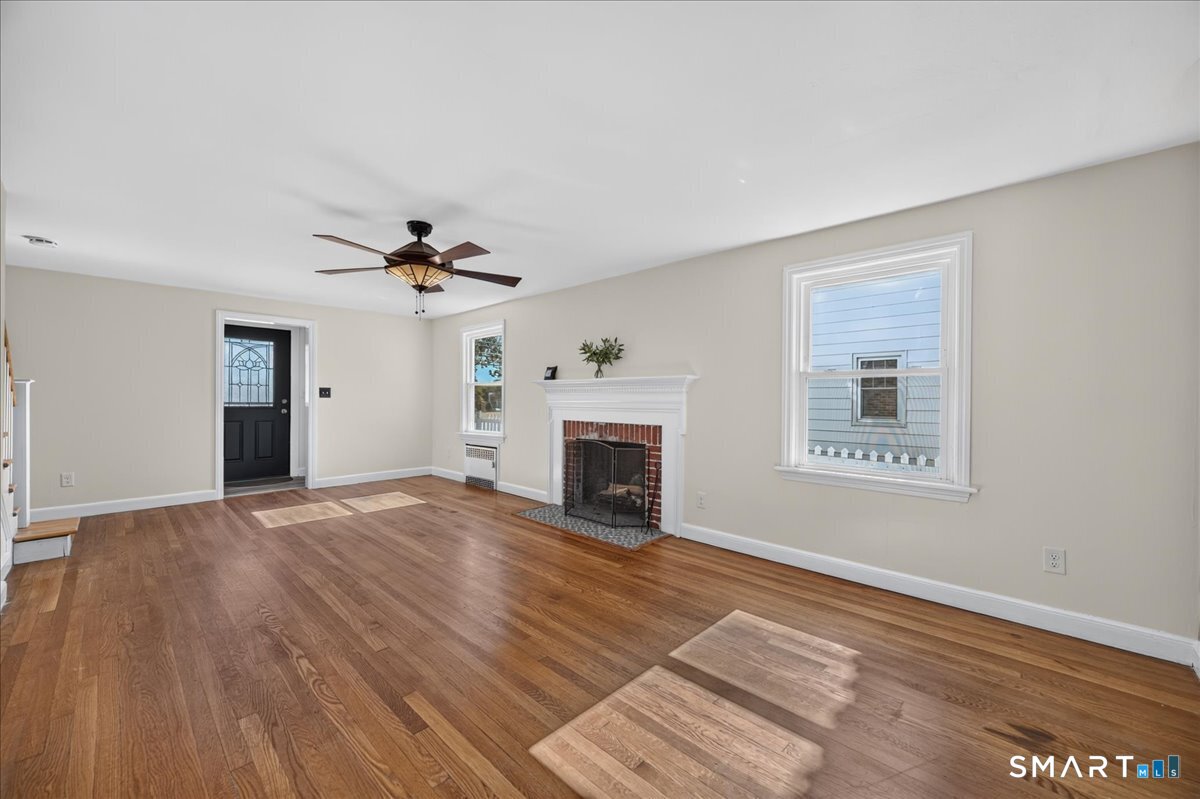 625 Ocean Avenue New London CT 06320