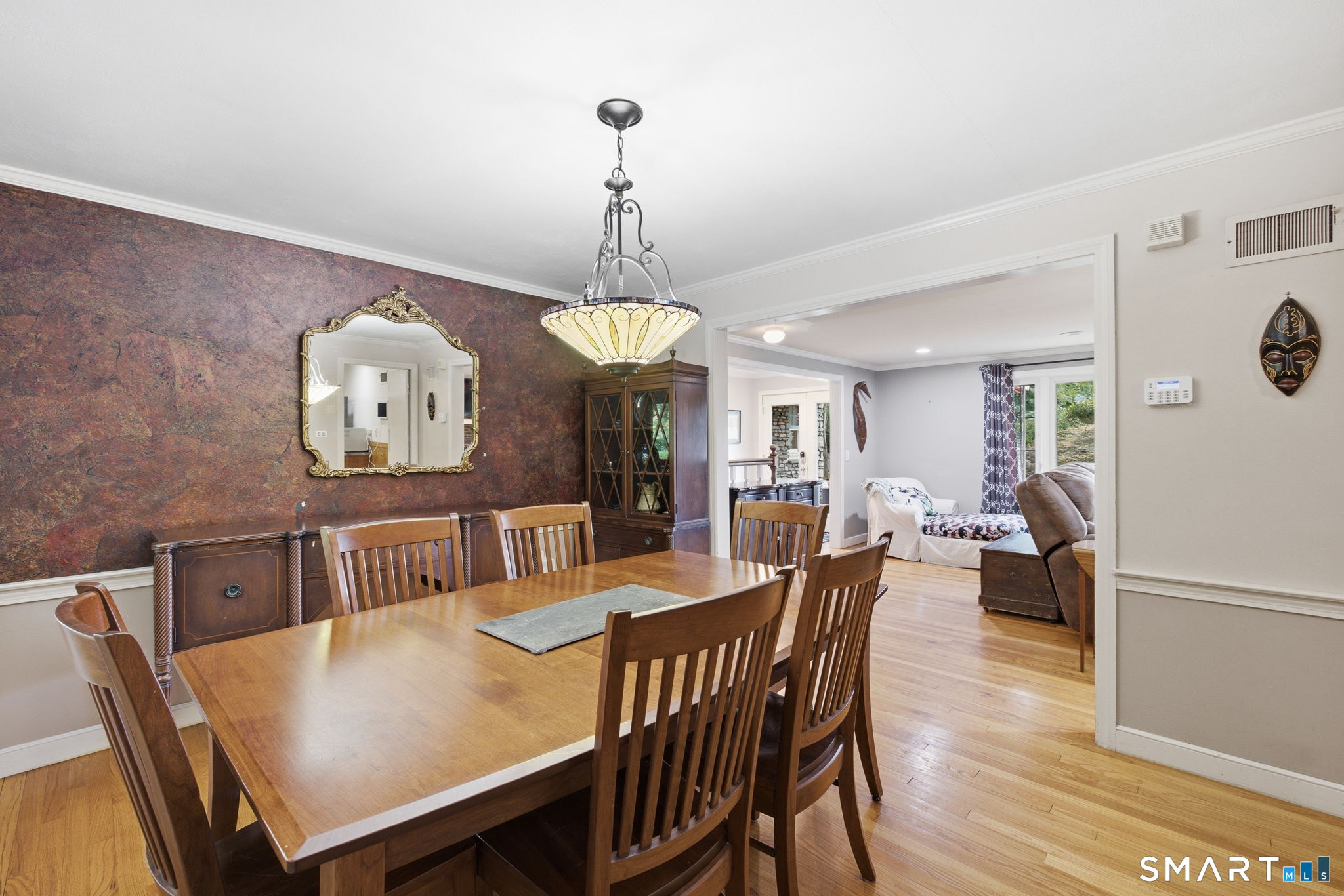 8 Fairwood Farms Drive West Hartford CT 06107