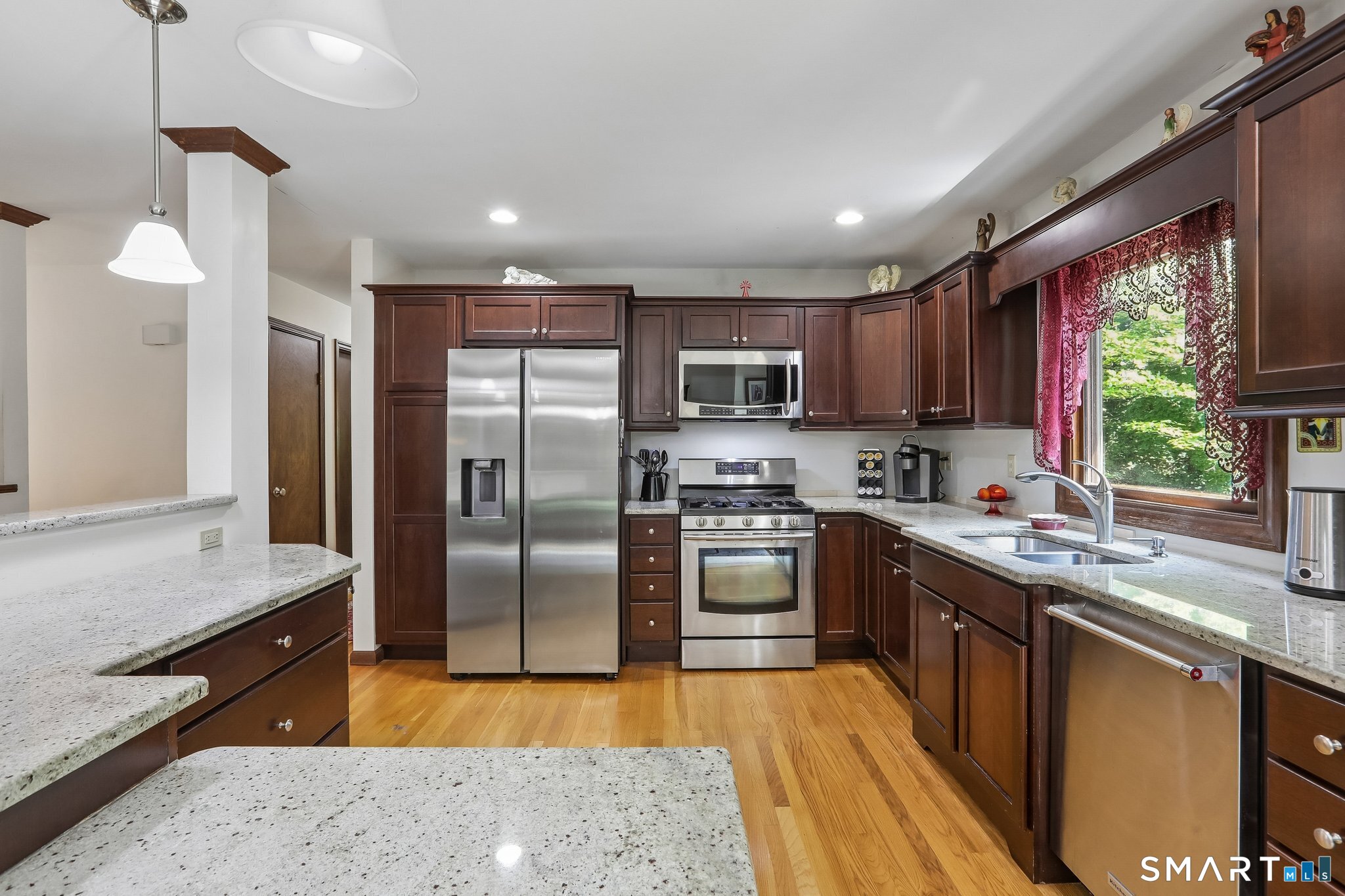 14 Clark Road New Fairfield CT 06812