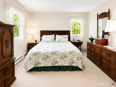 14 Clark Road New Fairfield CT 06812