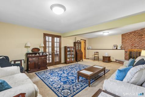 14 Clark Road New Fairfield CT 06812