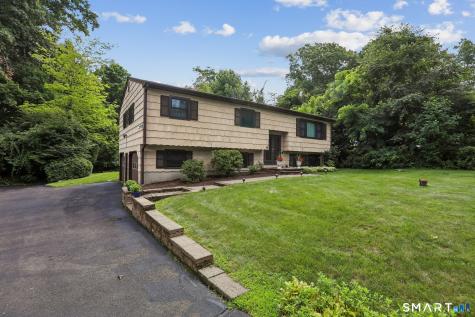 14 Clark Road New Fairfield CT 06812