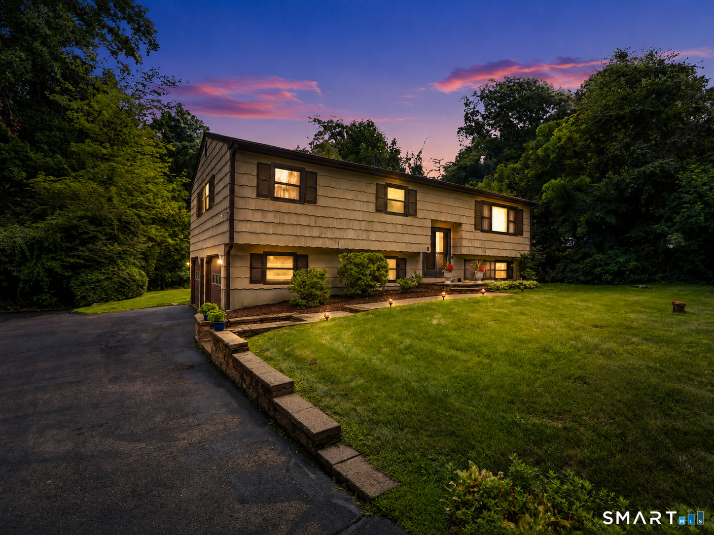 14 Clark Road New Fairfield CT 06812