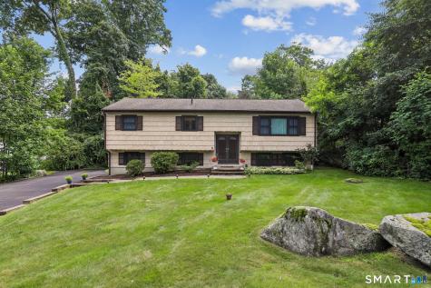 14 Clark Road New Fairfield CT 06812
