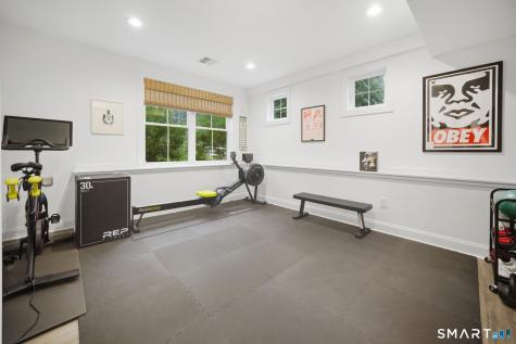 43 Oak Ridge Drive Avon CT 06001
