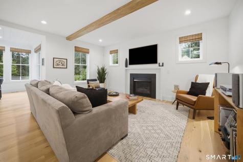 43 Oak Ridge Drive Avon CT 06001