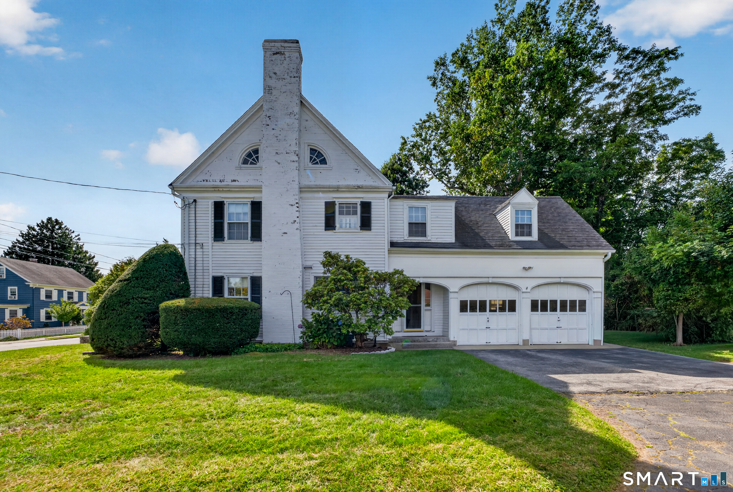 39 Glenwood Avenue New London CT 06320