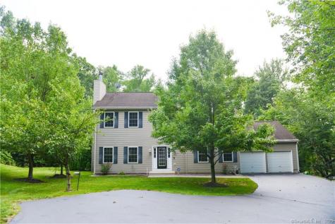 16 Horse Run Hill Road Cromwell CT 06416