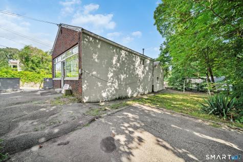 246 Wolcott Street Waterbury CT 06705